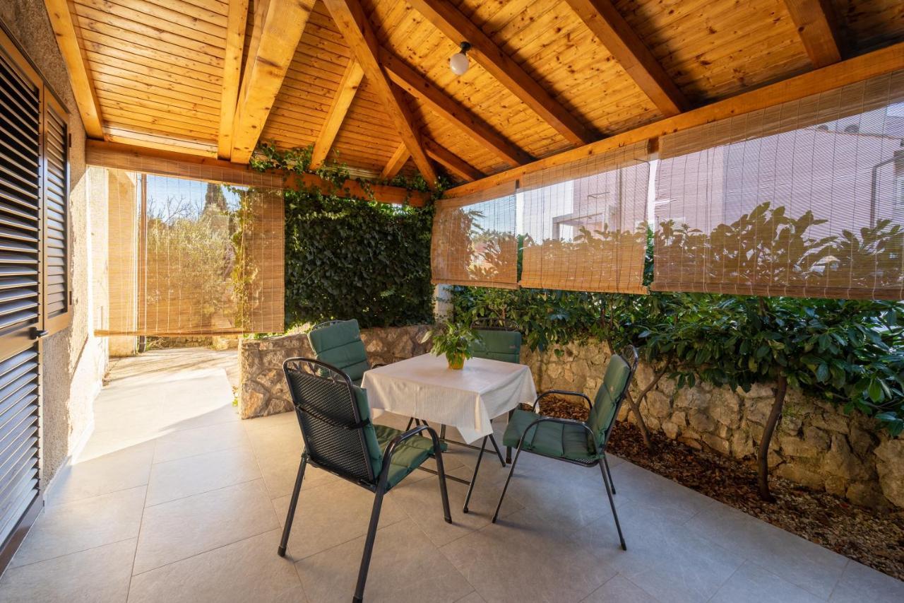 Erika Apartman Krk Town
